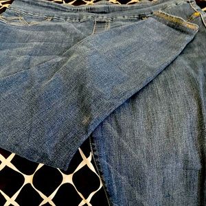 Two pair Women’s Rock & Republic Jeans 20 W